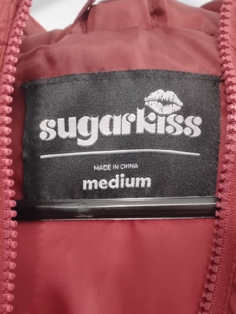 NWOT SugarKiss Dusty Rose Hooded Puffer Vest Size Medium - Picture 2 of 4